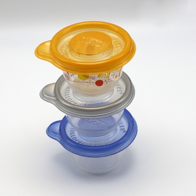 Plastic box